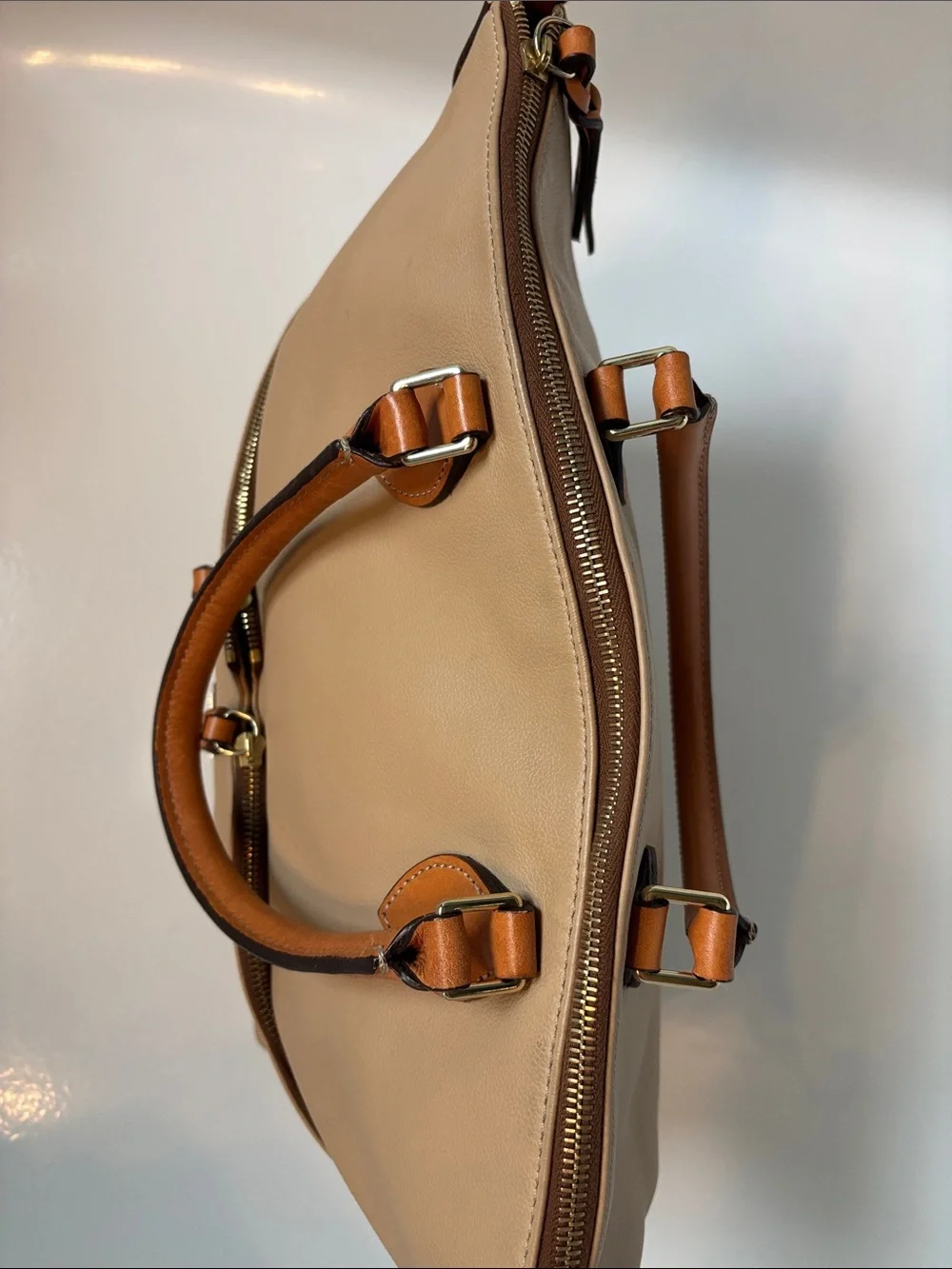 Dooney & Bourke classic dooney